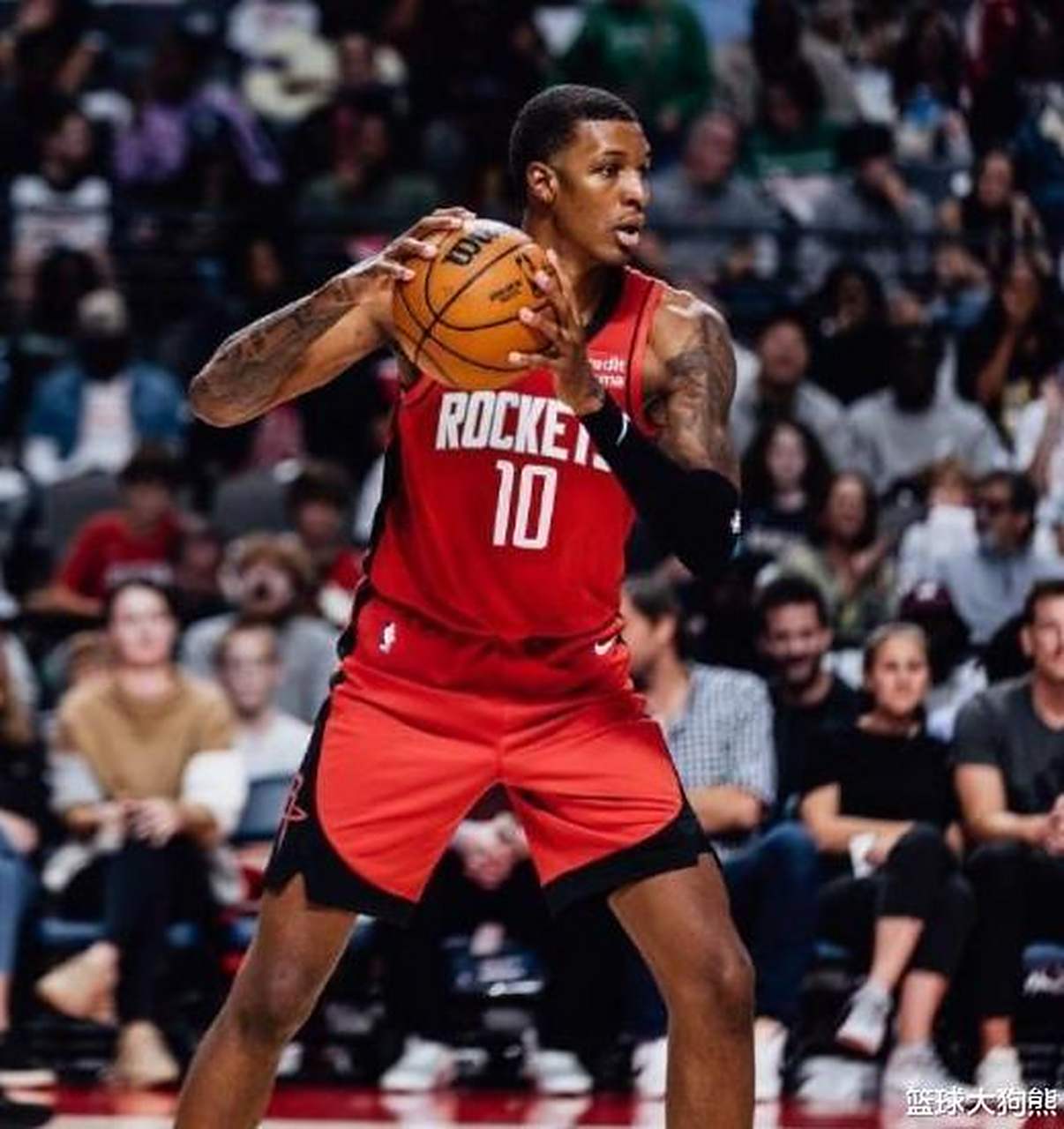 关于马刺队大胜对手,继续保持不败势头的信息 关于马刺队大胜对手,继续保持不败势头的信息