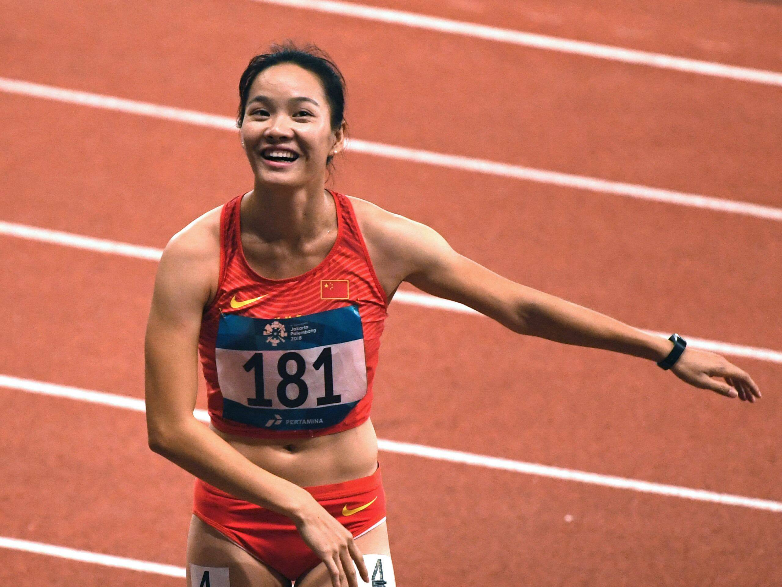 爱游戏体育平台-田径女子选手在比赛中实现逆袭夺冠