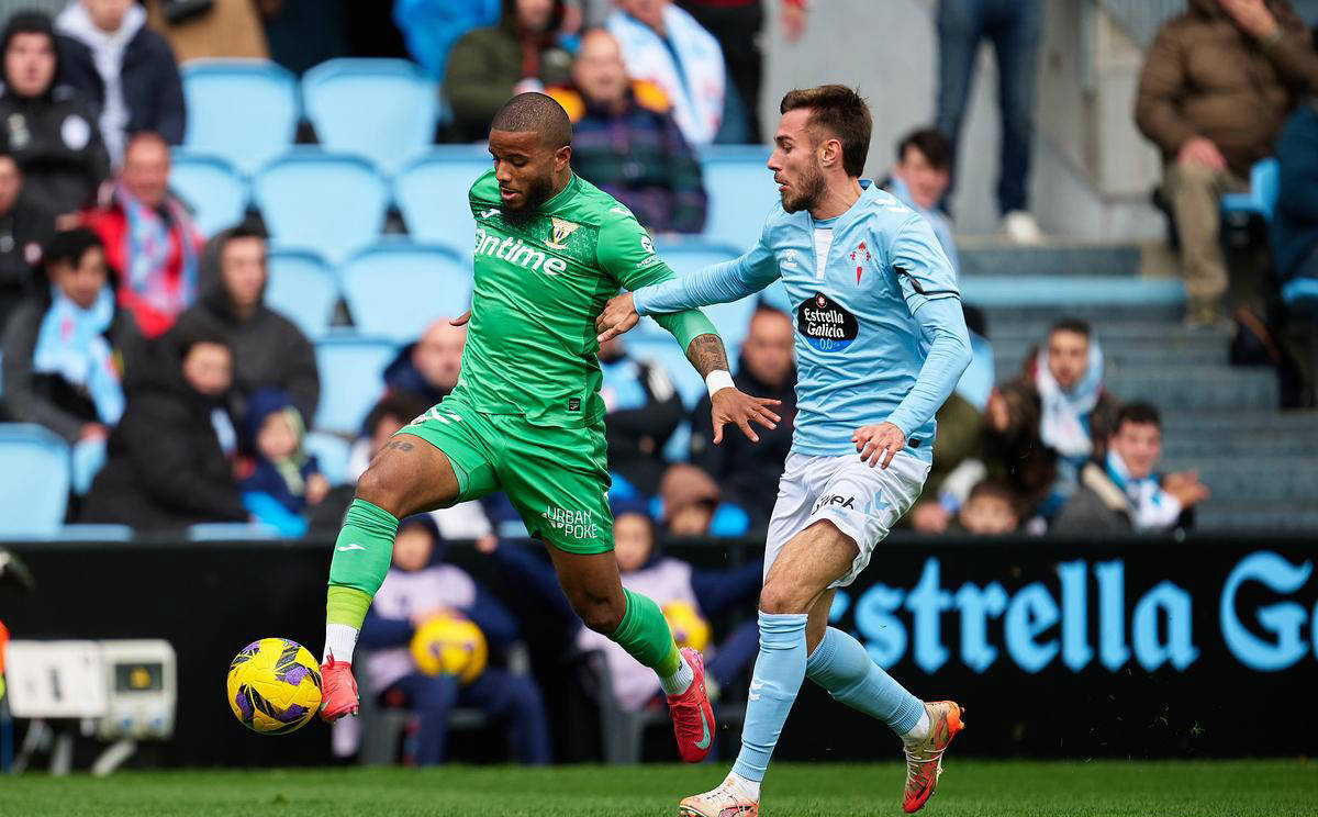 爱游戏登录入口-霍芬海姆客场不敌斯特拉斯堡，惨遭四连败