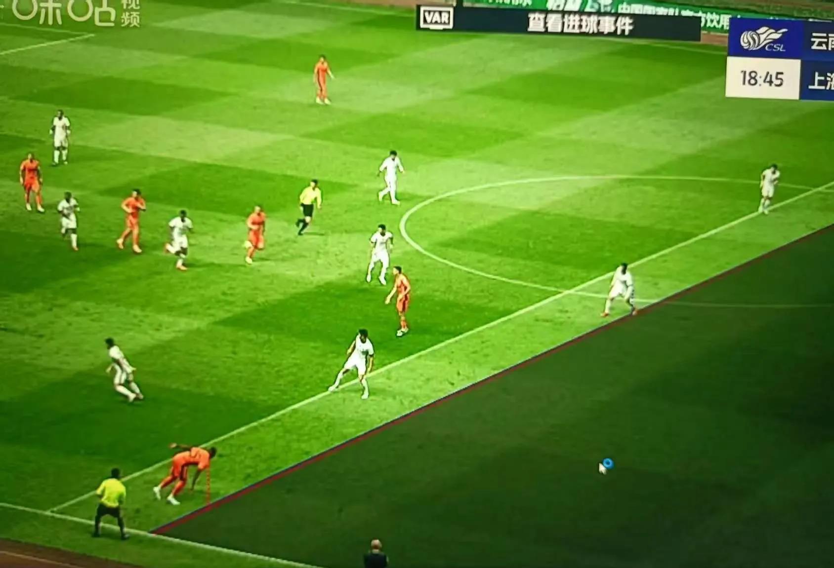 骄人进球纪录让球员成为赛场焦点 骄人进球纪录让球员成为赛场焦点