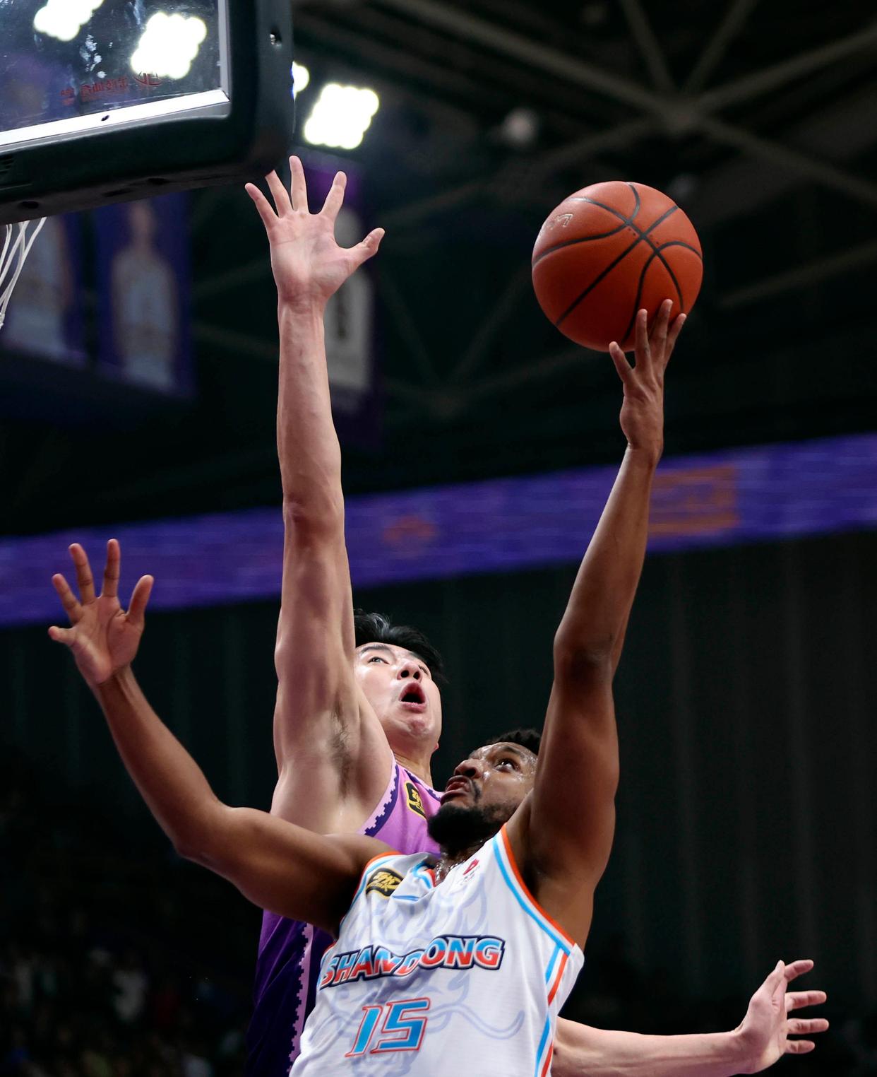 包含CBA球员技艺精湛,为球迷带来赛场精彩的词条 包含CBA球员技艺精湛,为球迷带来赛场精彩的词条