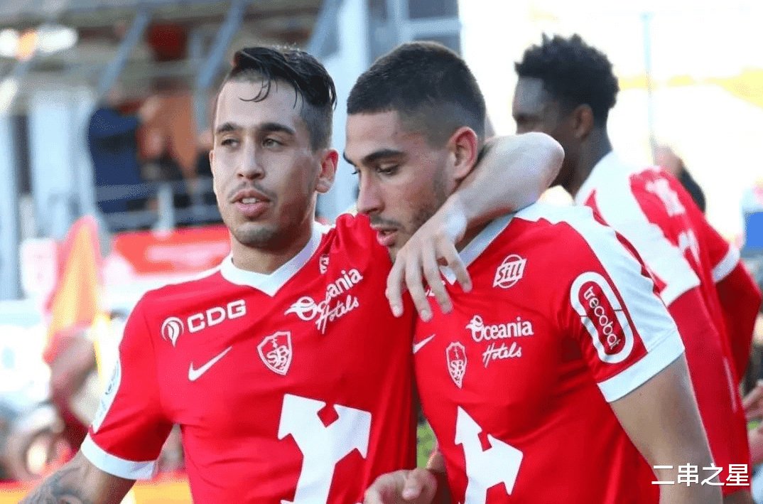 爱游戏官网网页版入口-关于汉堡球员集训备战，期待翻盘战胜对手的信息