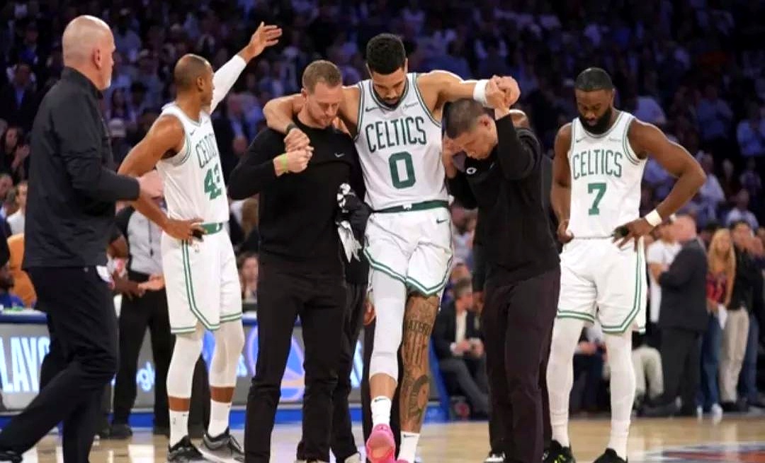 猛龙惨败凯尔特人,塔图姆单场分 猛龙惨败凯尔特人,塔图姆单场分