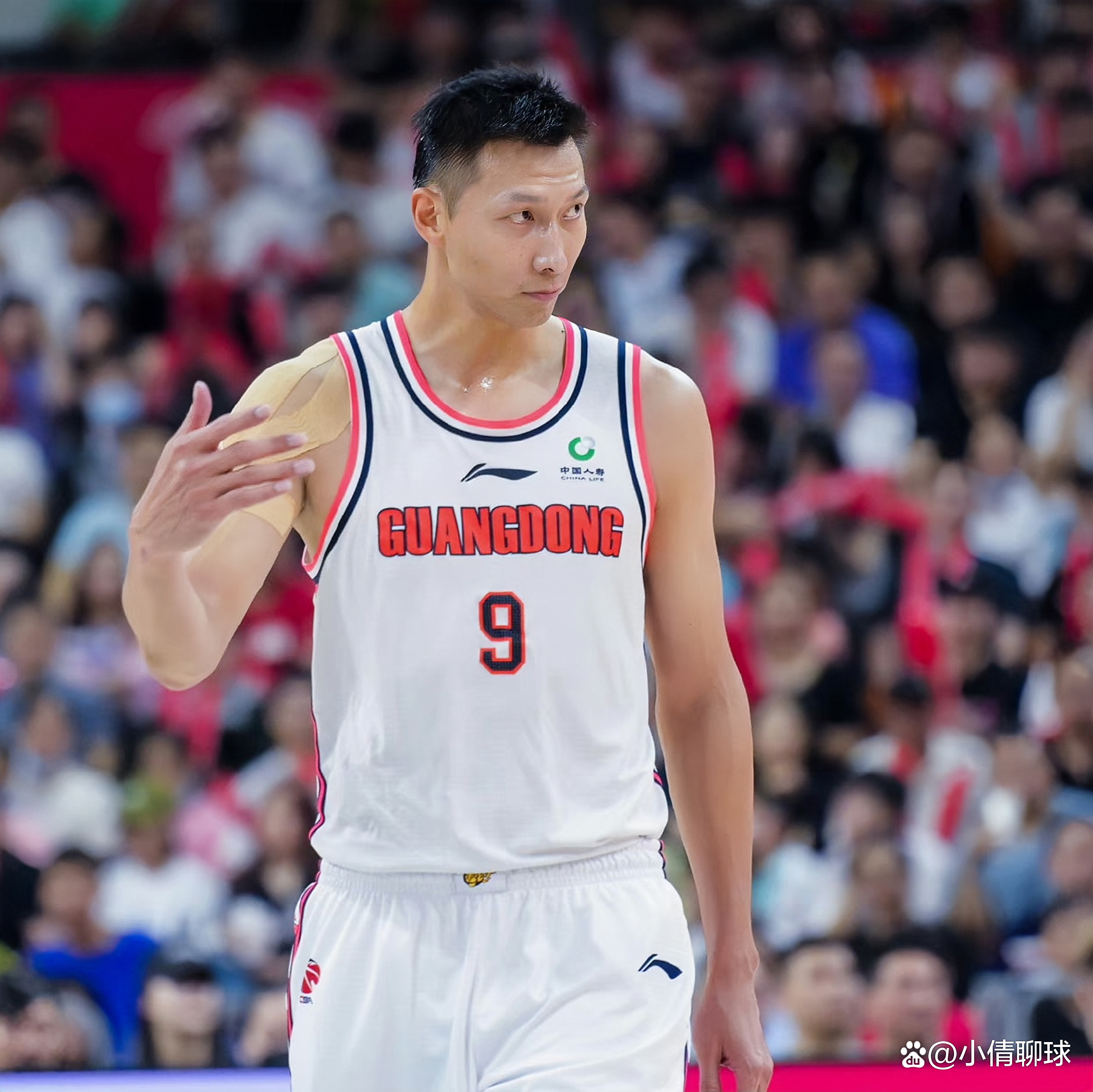 易建联再次入选中国男篮，将参加世界杯赛事