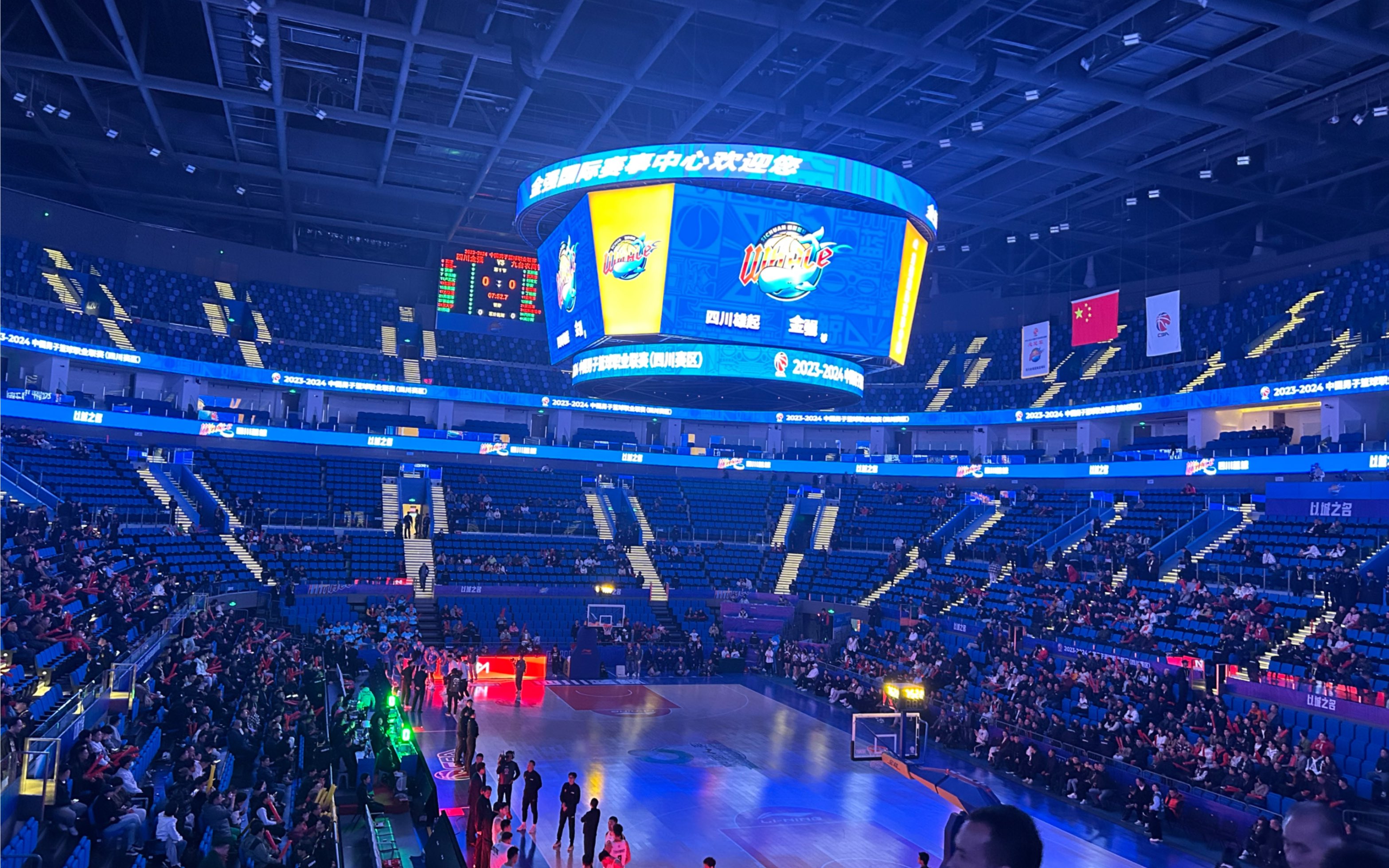 爱游戏网页版-四川金强球员因伤缺阵，球队备战被迫做出调整