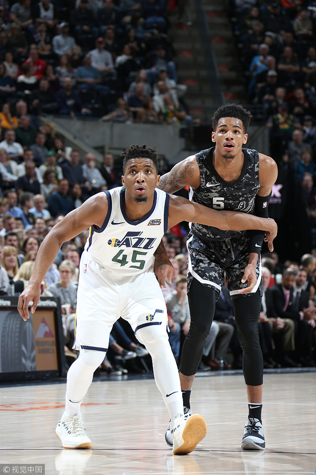 关于太阳逆转爵士,克劳德取得胜利的信息 关于太阳逆转爵士,克劳德取得胜利的信息