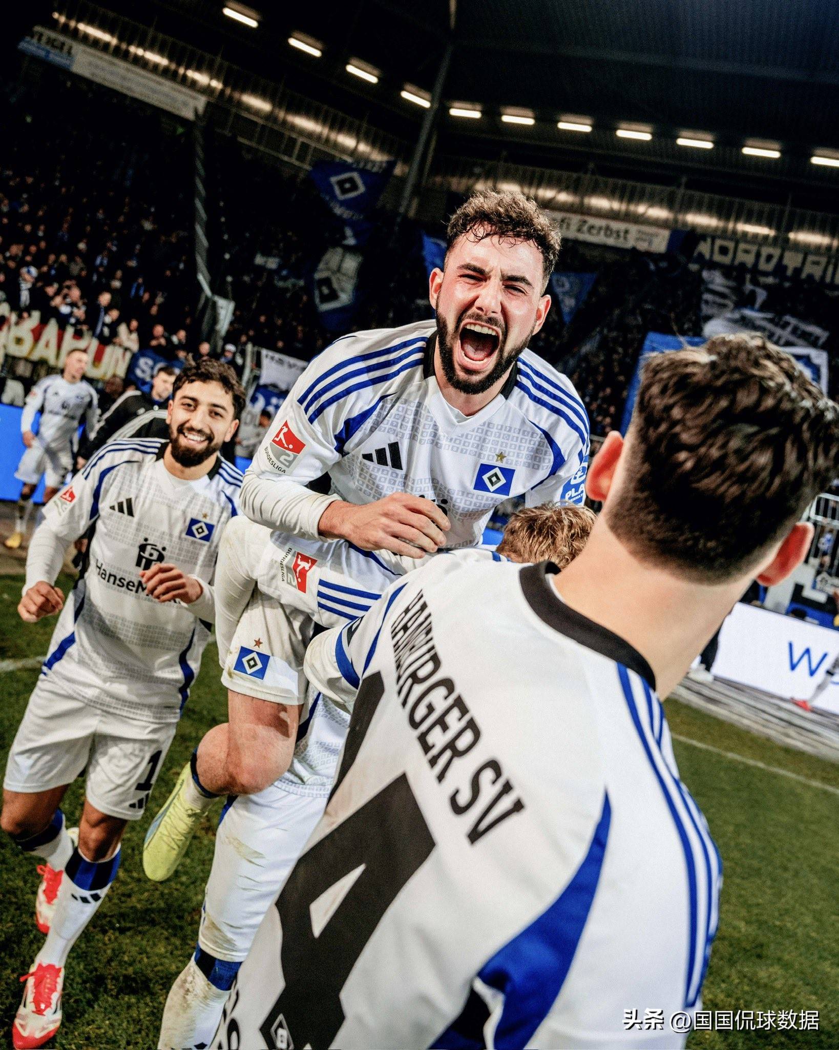 汉堡队战胜实力强大对手,展现团队实力 汉堡队战胜实力强大对手,展现团队实力